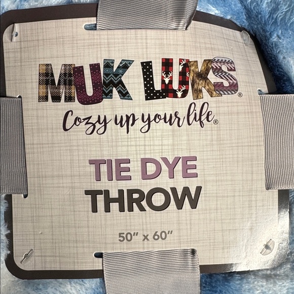 NIP Muk Luks Sky Blue Tie Dye Throw Blanket 50 x 60 - Picture 3 of 6